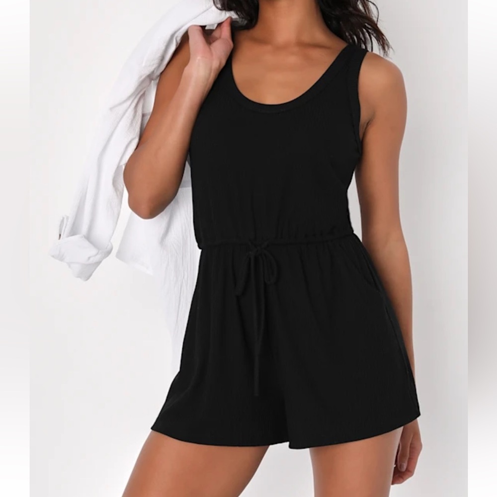 Lulu's Black Ribbed Sleeveless Romper